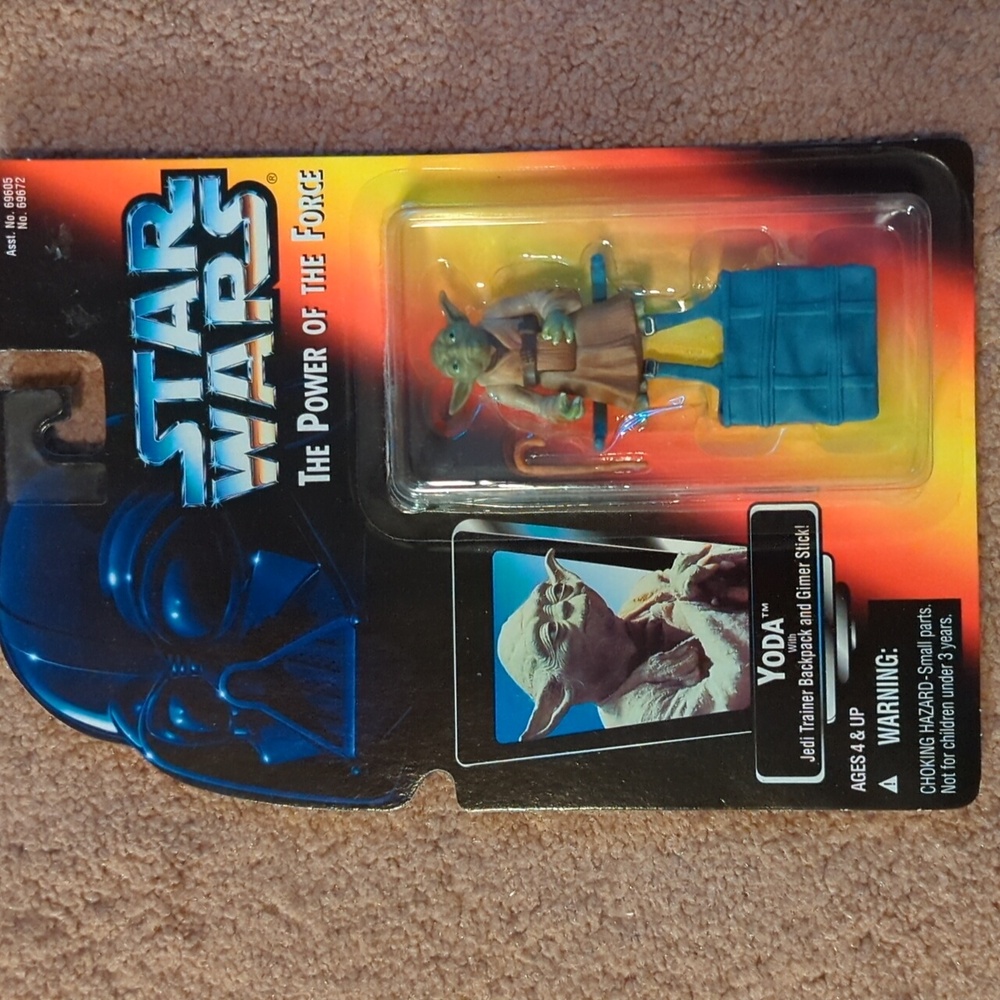 Star Wars Yoda Action Figure Power Of Force New. SALE $10@ 2 For $15 Or3 For $21